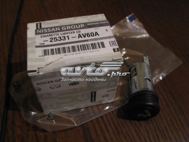 Encendedor Para Auto / Mechero Para Auto NISSAN 25331AV60A