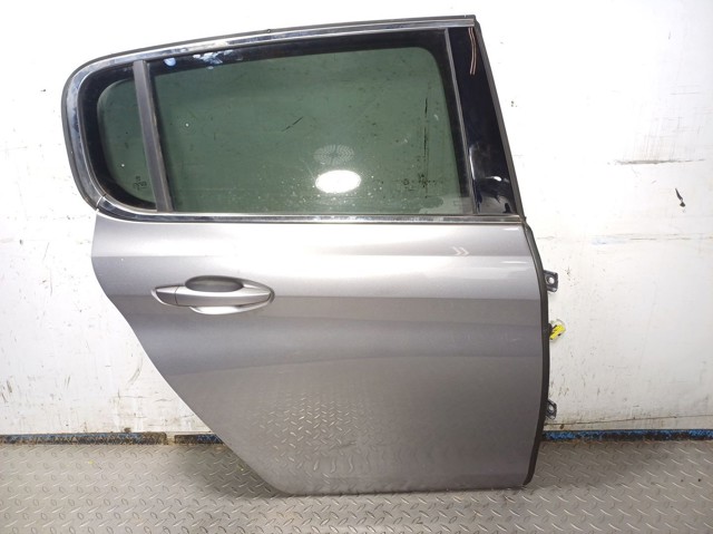 Puerta trasera derecha Peugeot/Citroen 9802165580