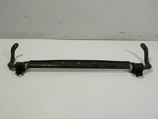 Barra estabilizadora trasero Toyota Auris UKP