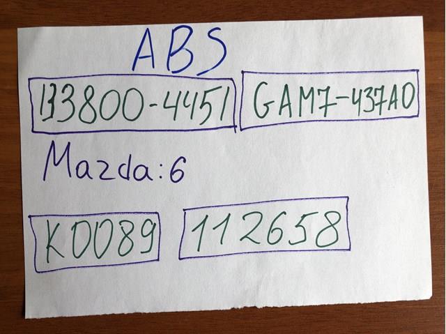 1338004451 Mazda Unidad de control ABS hidráulico
