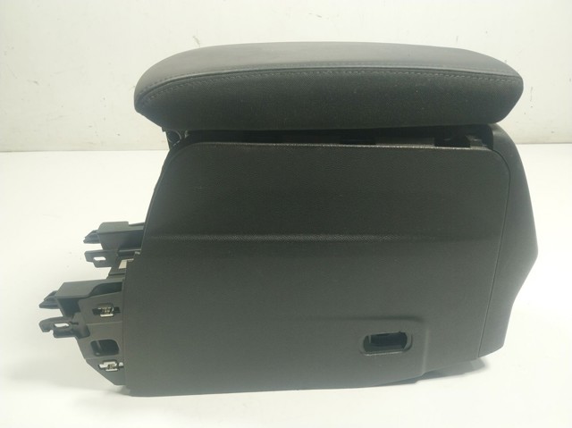 Apoyabrazos para Peugeot 2008 II 