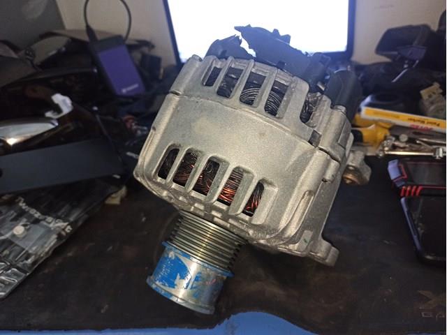 Alternador VAG 05E903026Q