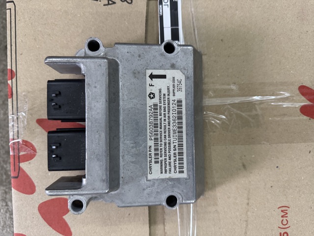  Chrysler P56038792AA precio, desde 124,87 EUR