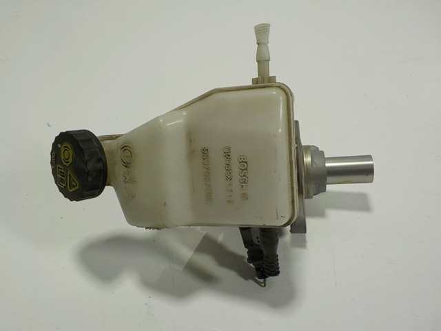 Comprar 1638051480 Peugeot/Citroen Cilindro maestro de frenos