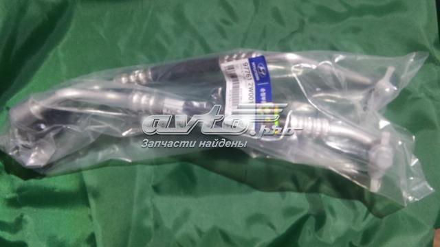 Manguera de aire acondicionado, del evaporador trasero al compresor 977612W001 Hyundai/Kia