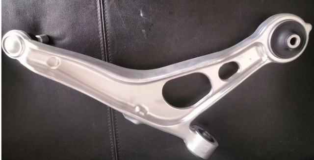 Comprar 545016RA0B Nissan/Infiniti Brazo inferior izquierdo de la suspensión delantera