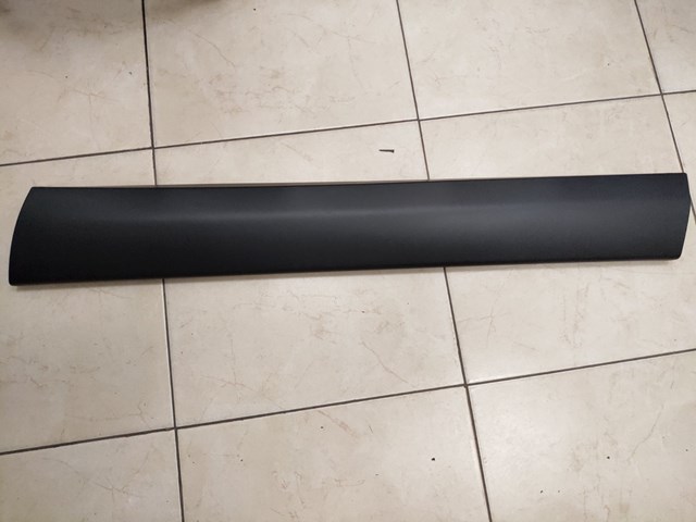 Comprar 7507348010 Toyota Moldura inferior de puerta delantera derecha