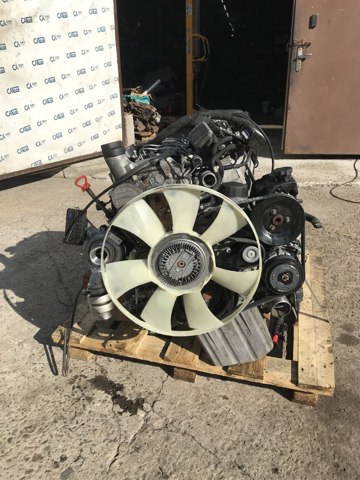646985 Mercedes Motor completo