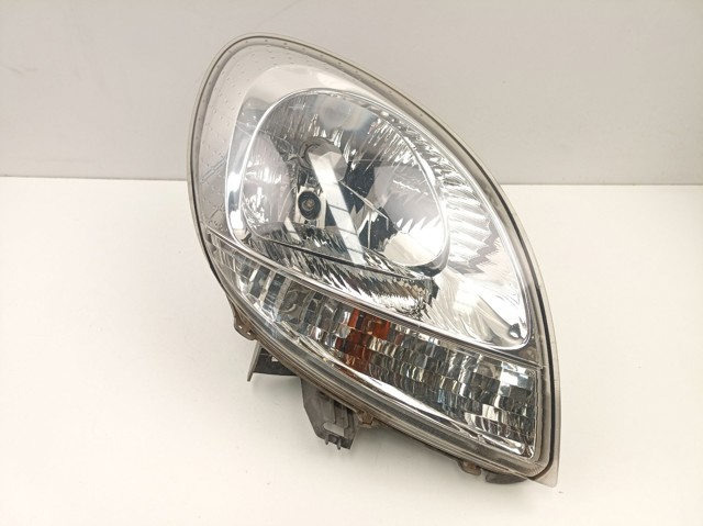 Faro derecho Nissan/Infiniti 8200236591 precio, desde 53,72 EUR