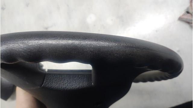 Volante Renault (RVI) 7700432843 precio, desde 60,98 EUR