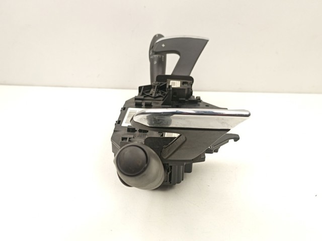 96644965XT Peugeot/Citroen Mando bajo volante