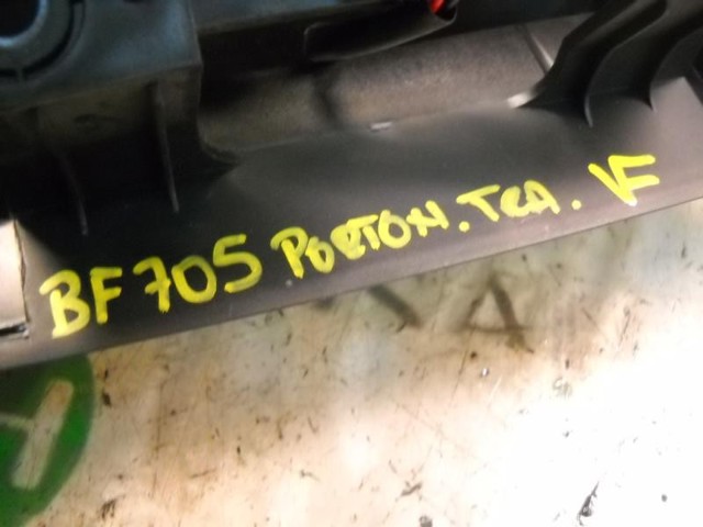 Lampara De Luz De Freno Adicional KIA Carens (FJ)