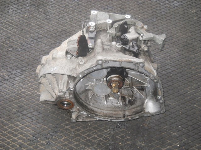 7G9R7002ZF Ford caja de cambios mecánica, completa