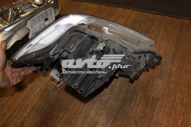 Faro derecho Nissan/Infiniti 260105X10A precio, desde 906,58 EUR