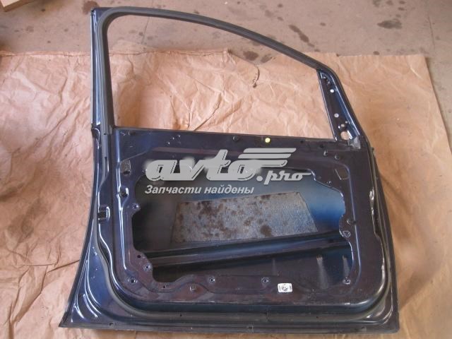 Puerta delantera izquierda FORD 1678024