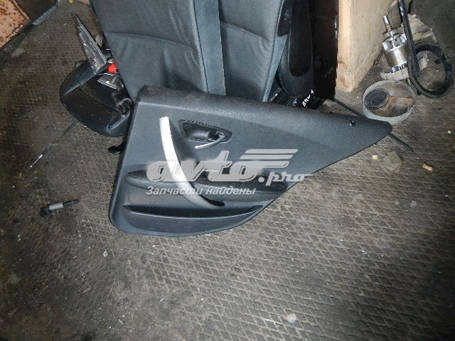 Guarnecido de puerta trasera derecha BMW 51427133360