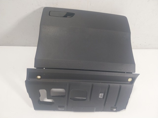 Guantera para Audi Q2  GAB, GAG