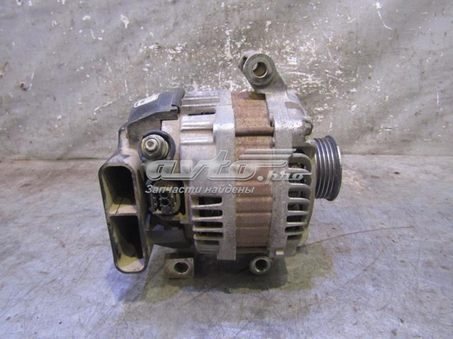 L33G18300 Mazda alternador