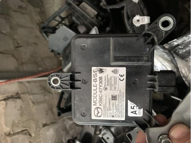 Comprar KB8C67Y30B Mazda Sensor de ángulo muerto trasero