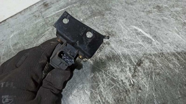 7700306391 Renault (RVI) Sensor de apagado de la bomba de combustible
