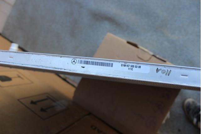 Radiador de refrigeración del motor MERCEDES A1675000300