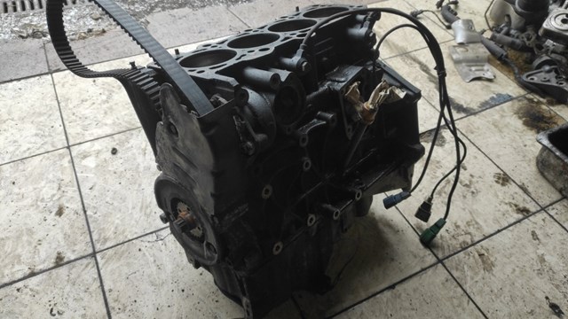 06B100103DX VAG bloque motor