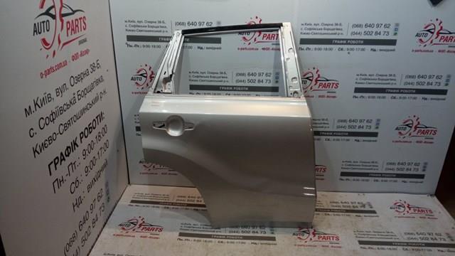 Puerta trasera derecha 6800354P01000 Suzuki