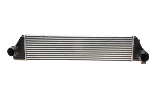 Intercooler 818561 VALEO