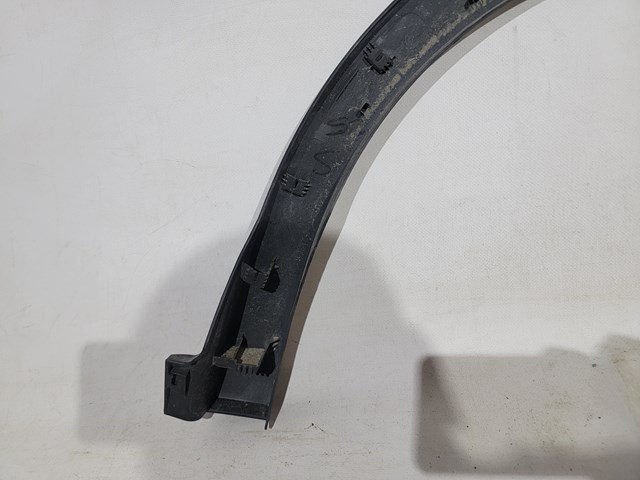 Extensión de la aleta trasera derecha 938286UA0A Nissan/Infiniti