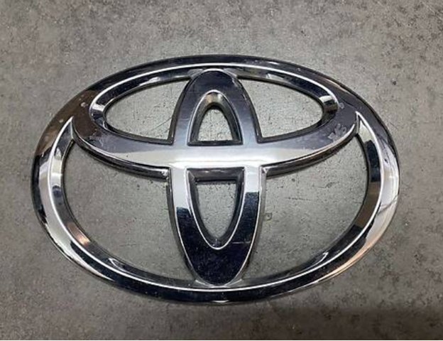 Logotipo de tapa de maletero para Toyota Corolla (E15)
