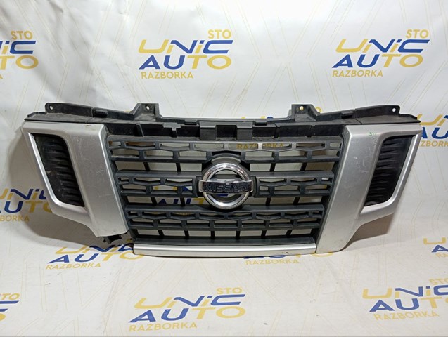 Rejilla Renault (RVI) 62310BZ50A