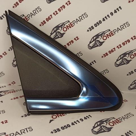 Moldura exterior del pilar delantero derecho Mitsubishi 7407A720 precio, desde 54,28 EUR