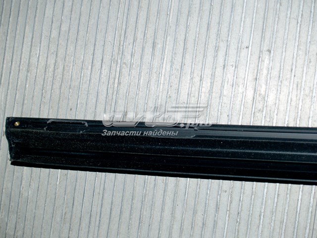 8L3853959A VAG revestimiento de la puerta delantera izquierda