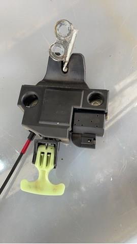 Cerradura de portón trasero Toyota 6460006041 precio, desde 63,79 EUR