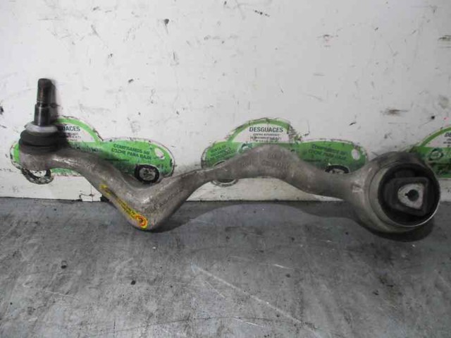 Brazo inferior izquierdo de la suspensión delantera AW6082 BMW