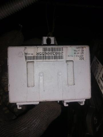 Unidad de control de navegación Renault (RVI) 280380655R