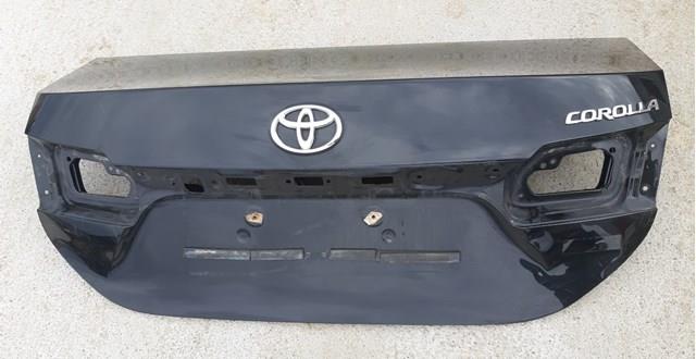 6440102A31 Toyota Tapa de maletero
