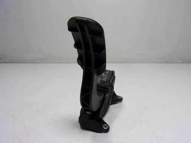 Pedal del acelerador Toyota C-HR hatchback (X10) (2016 - 2026) precio, desde 87,59 USD