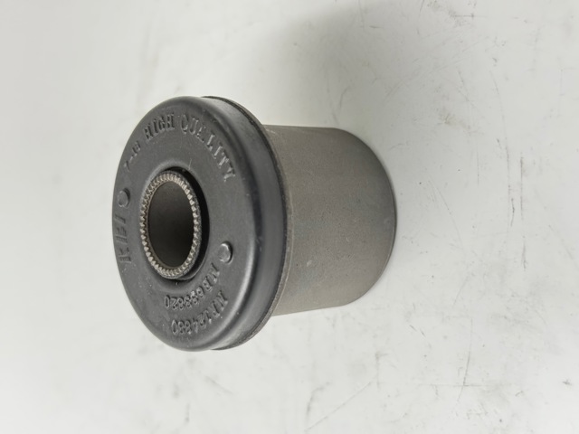 M2445P RBI Buje del brazo de suspensión delantero superior