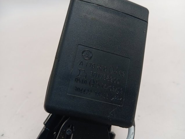 A1768600469 Mercedes Cinturón de seguridad trasero derecho