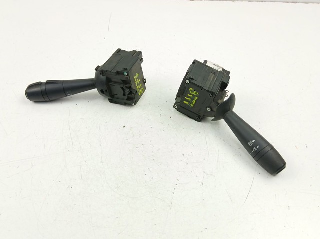 Comprar 255670736R Renault (RVI) 