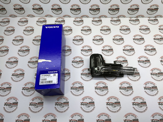 Intermitente izquierdo Volvo 31385685 precio, desde 81,11 EUR