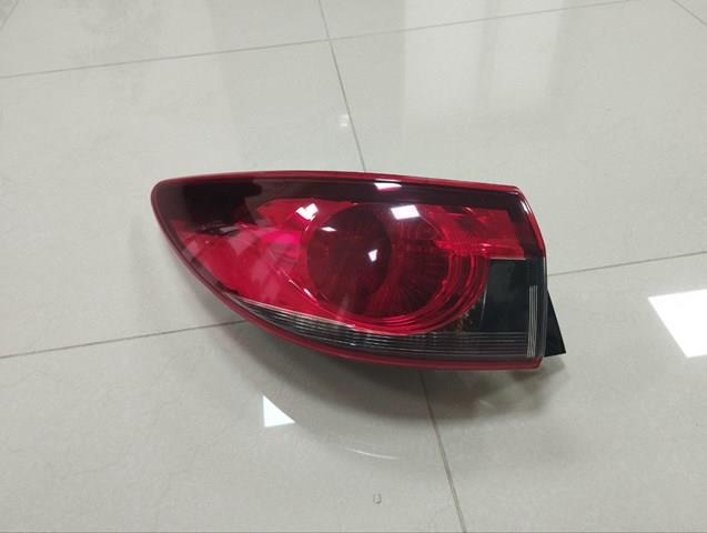 GHK151160 Mazda piloto posterior exterior izquierdo