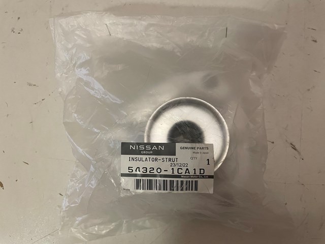543201CA1D Nissan/Infiniti Soporte del amortiguador delantero
