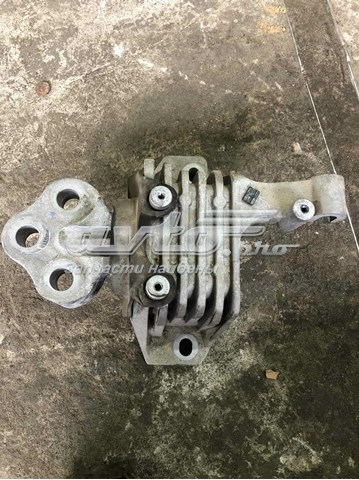 68224905AD Chrysler soporte motor izquierdo