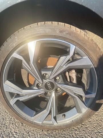 Llantas 8Y0601025H VAG