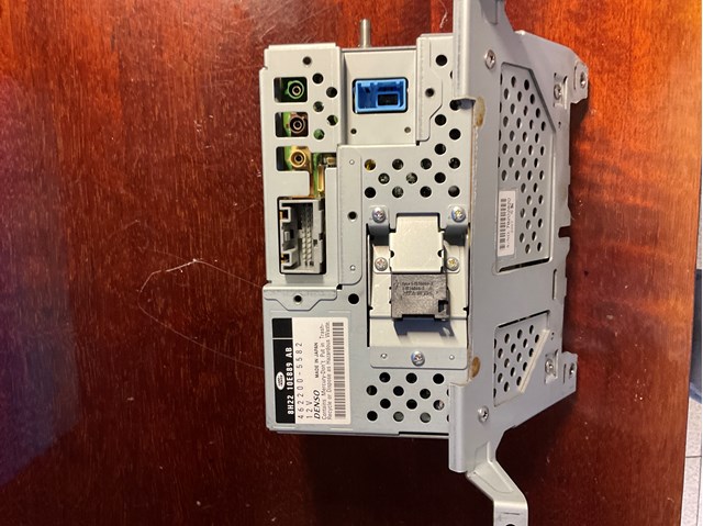 Pantalla multifunción Land Rover 8H2210E889AB precio, desde 143,75 EUR