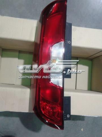 Piloto trasero izquierdo Fiat/Alfa/Lancia 52044717