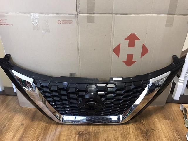 Comprar 623109UF0A Nissan/Infiniti Rejilla frontal