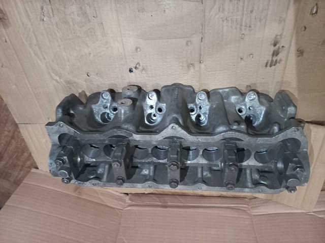 038103373 VAG Cabeza del motor